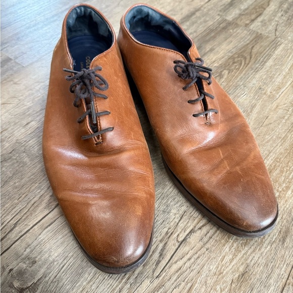 Cole Haan • Jefferson Grand Wholecut Oxford - Picture 6 of 12